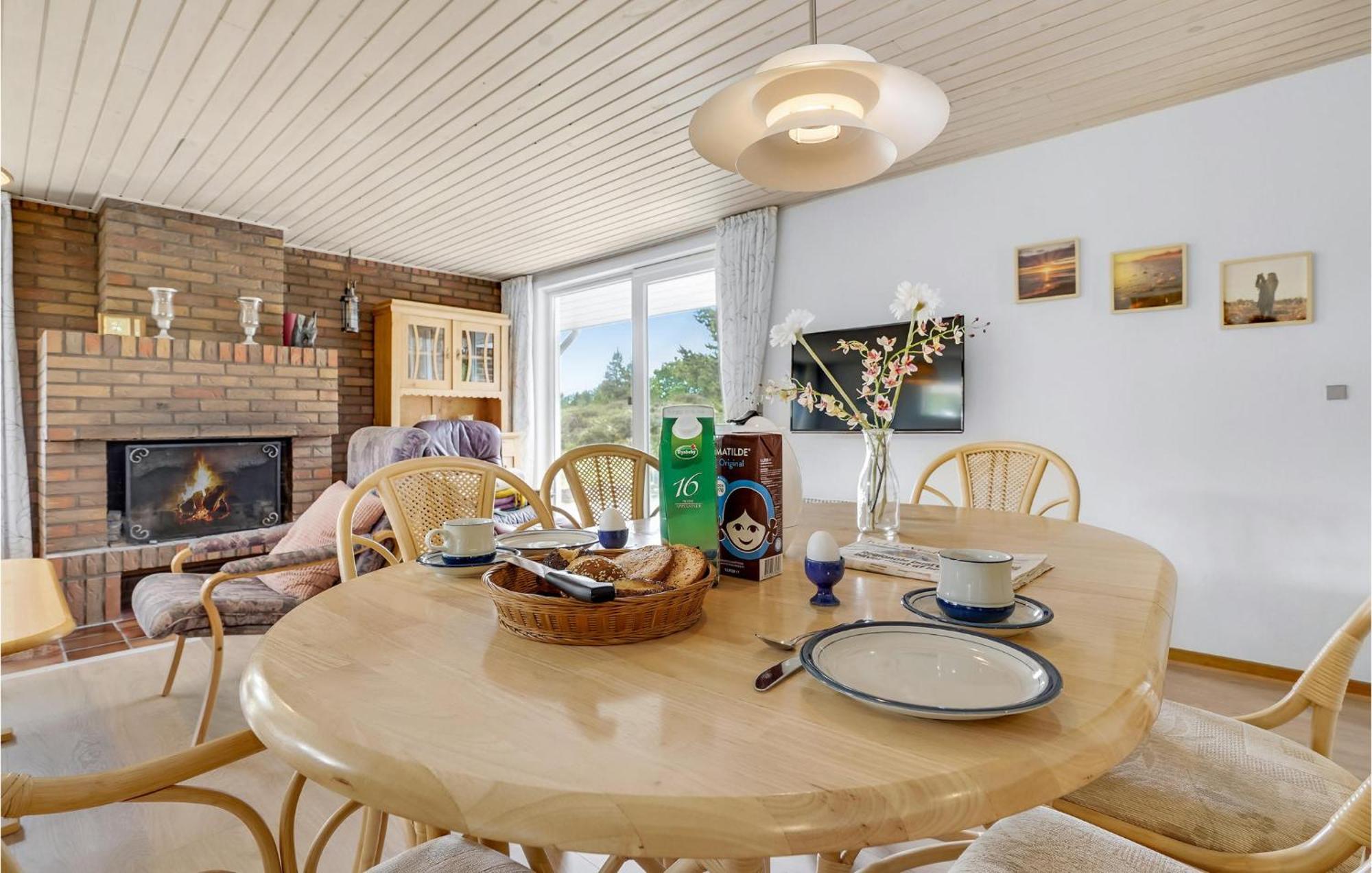 Cozy Home In Romo With Kitchen Tagholm 외부 사진